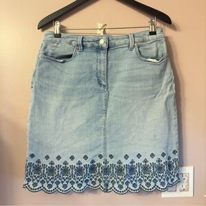 Talbots Embroidered Floral Denim Skirt Medium Washed Women Size 6